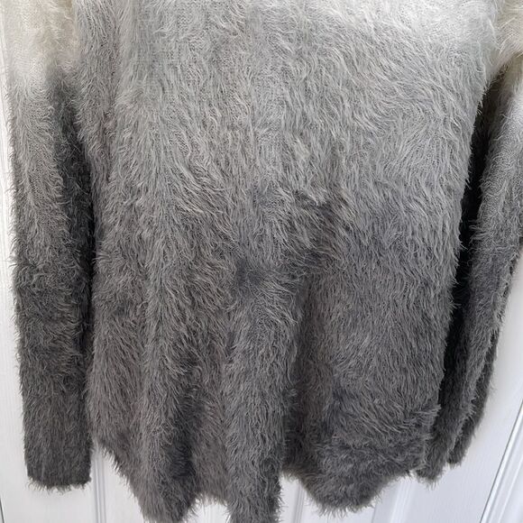 Ombré sweater - Picture 2 of 4